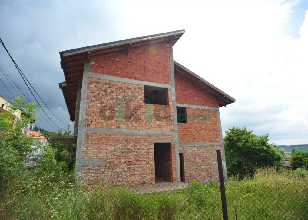 Independent house Център, Pernik (neighborhood с.Кладница) - photo 1