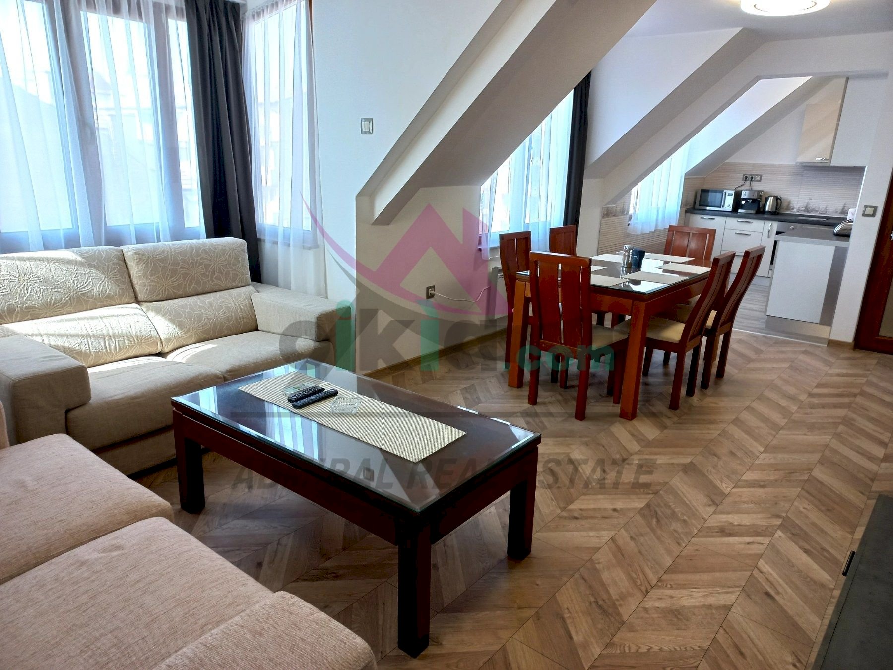 Three-room apartment варна, Varna (neighborhood Лк Тракия) - photo 1